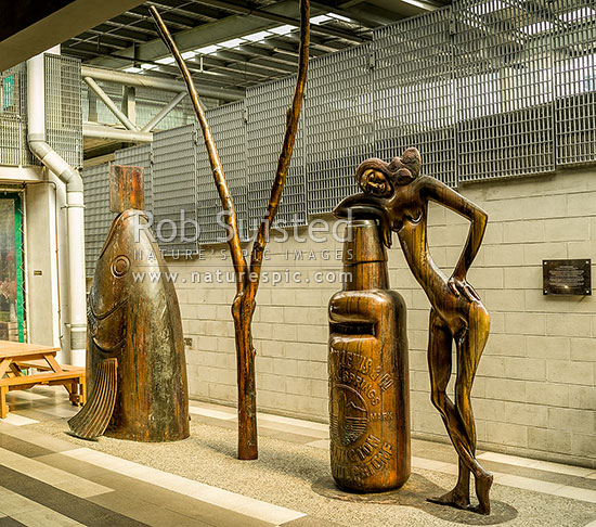 Paul Dibble sculpture entitled From Under the Harbour, in the Moore Wilson's foyer, celebrating the discovery in the 1920s of artesian water running under Wellington, Wellington, Wellington City District, Wellington Region, New Zealand (NZ)