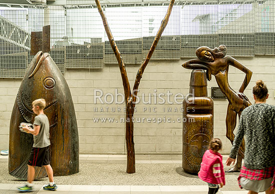 Paul Dibble sculpture entitled From Under the Harbour, in the Moore Wilson's foyer, celebrating the discovery in the 1920s of artesian water running under Wellington, Wellington, Wellington City District, Wellington Region, New Zealand (NZ)