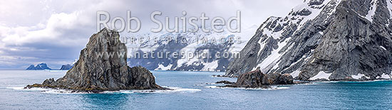 Point Wild on Elephant Island, where Shackleton's men stayed for 128 days (right). Ice-covered mountainous island in outer reaches of South Shetland Islands. Panorama, Elephant Island, Antarctica Region, Antarctica