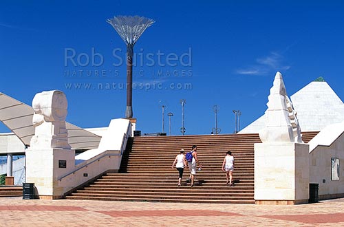 Civic Square side of the City to Sea Bridge, Wellington, Wellington City District, Wellington Region, New Zealand (NZ)